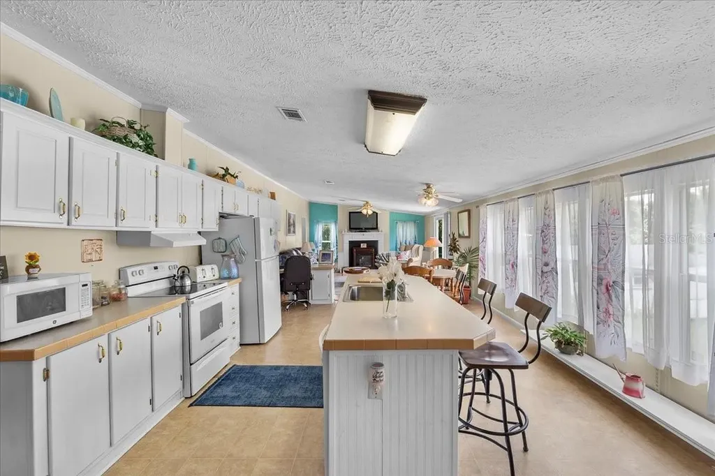 483 Lindsey Drive Lakeland FL 33809