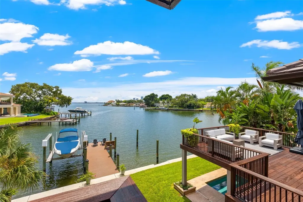 1365 Brightwaters Boulevard NE St Petersburg FL 33704