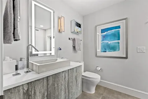 1365 Brightwaters Boulevard NE St Petersburg FL 33704