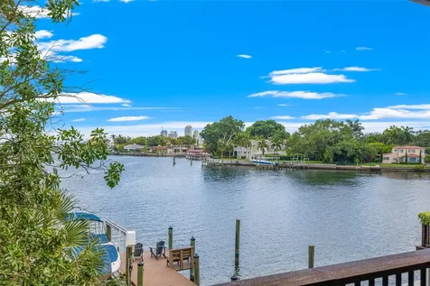 1365 Brightwaters Boulevard NE St Petersburg FL 33704