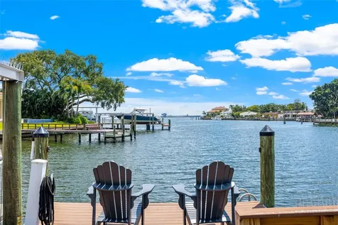 1365 Brightwaters Boulevard NE St Petersburg FL 33704