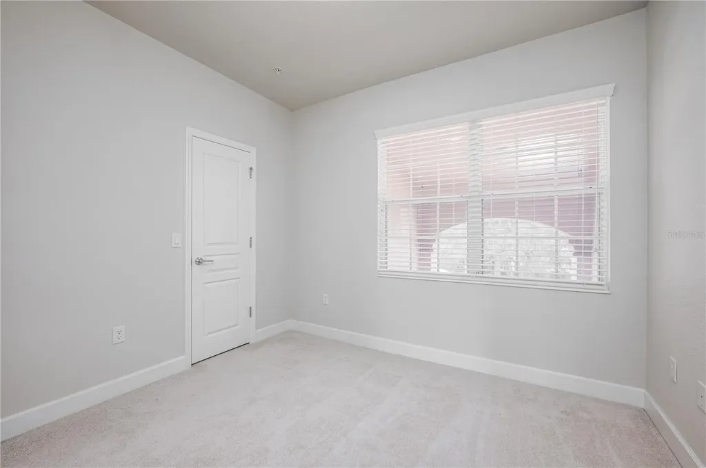 1323 Gilford Point Lane Davenport FL 33896