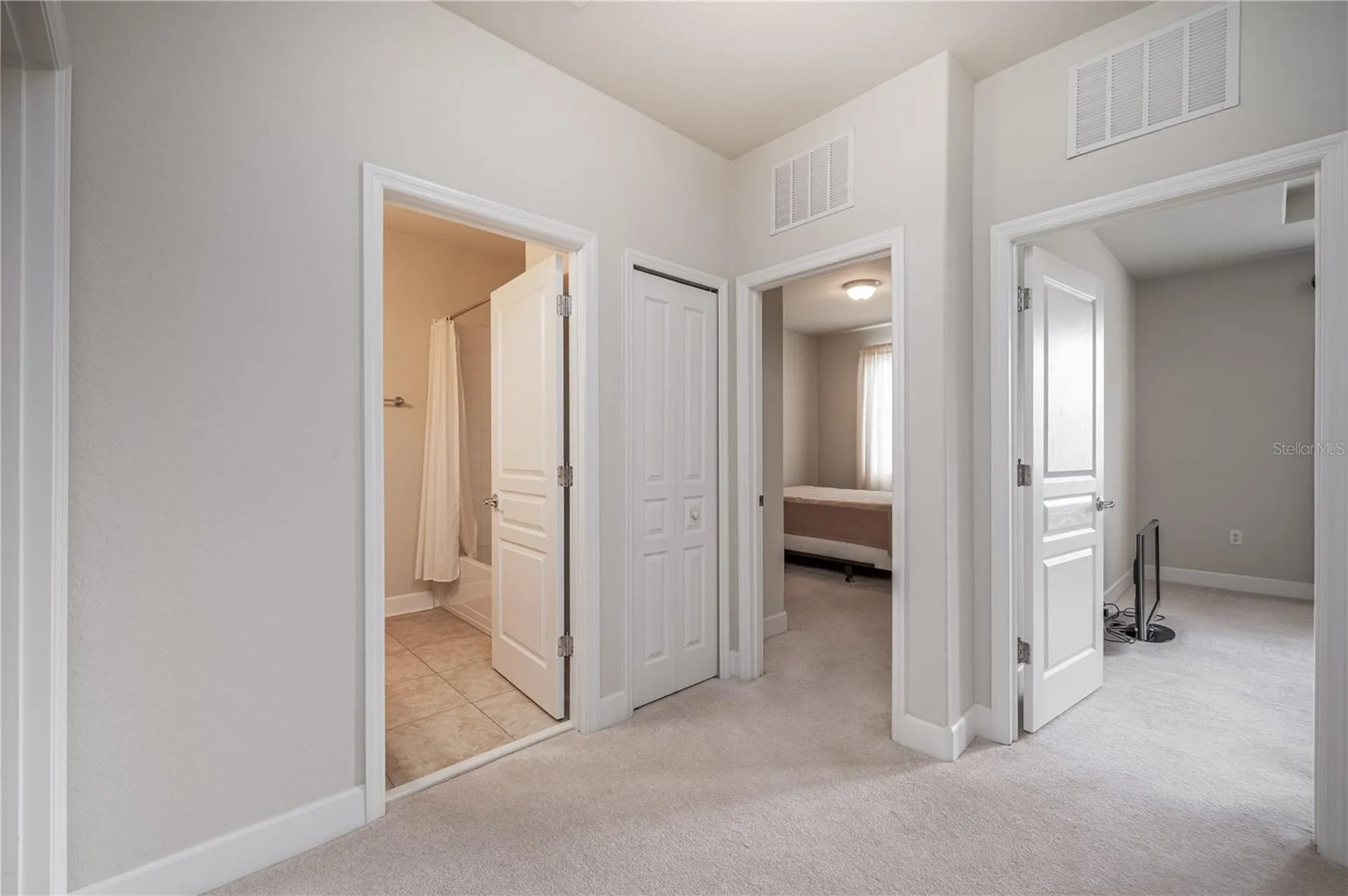 1323 Gilford Point Lane Davenport FL 33896