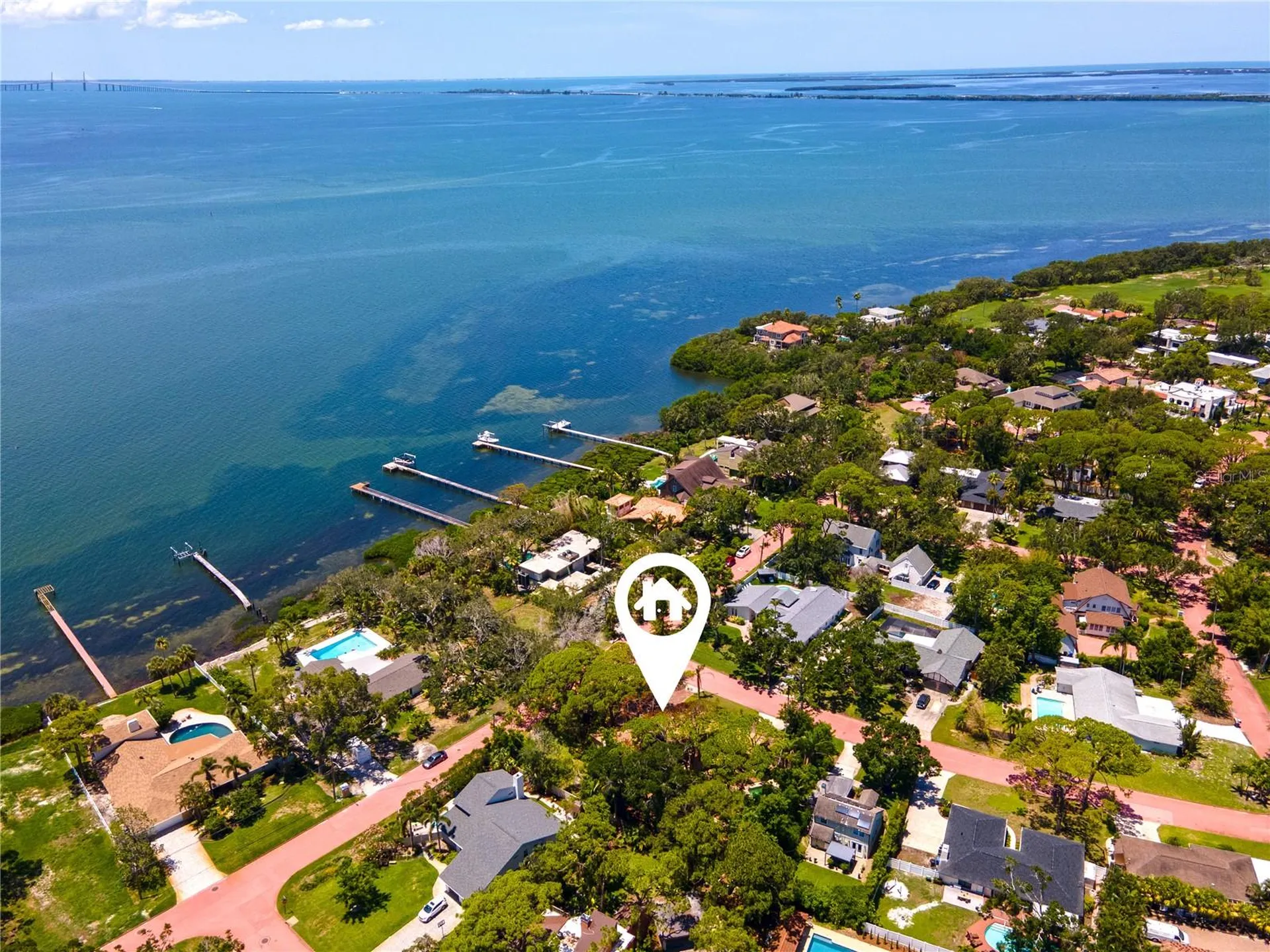 1125L Friendly Way S St Petersburg FL 33705