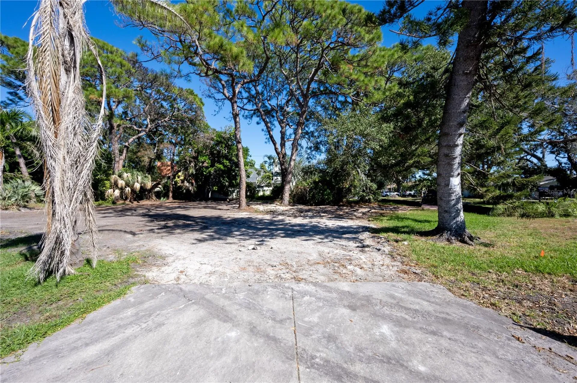 1125L Friendly Way S St Petersburg FL 33705
