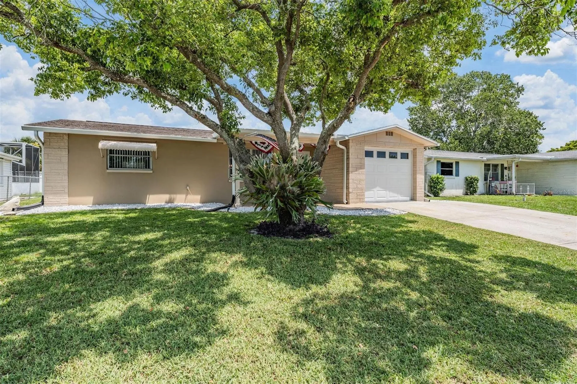9330 Saint Regis Lane Port Richey FL 34668