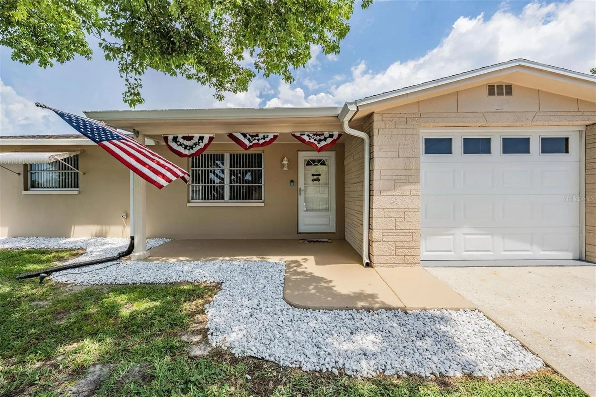 9330 Saint Regis Lane Port Richey FL 34668