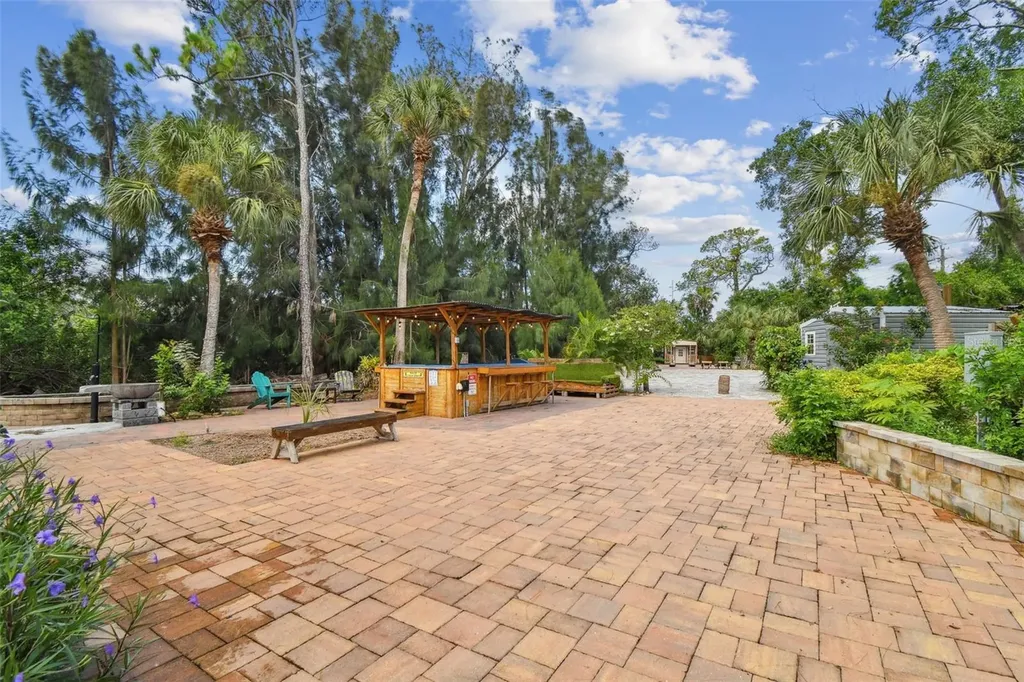 5909 Mohr Road Tampa FL 33615