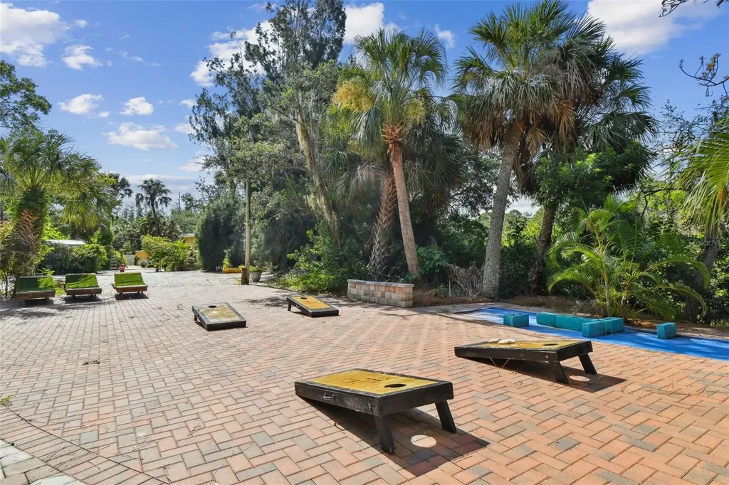 5909 Mohr Road Tampa FL 33615