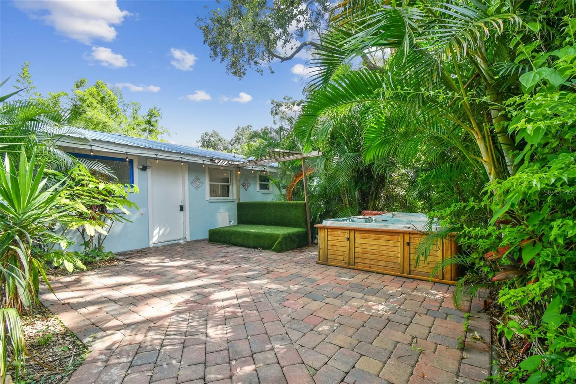 5909 Mohr Road Tampa FL 33615