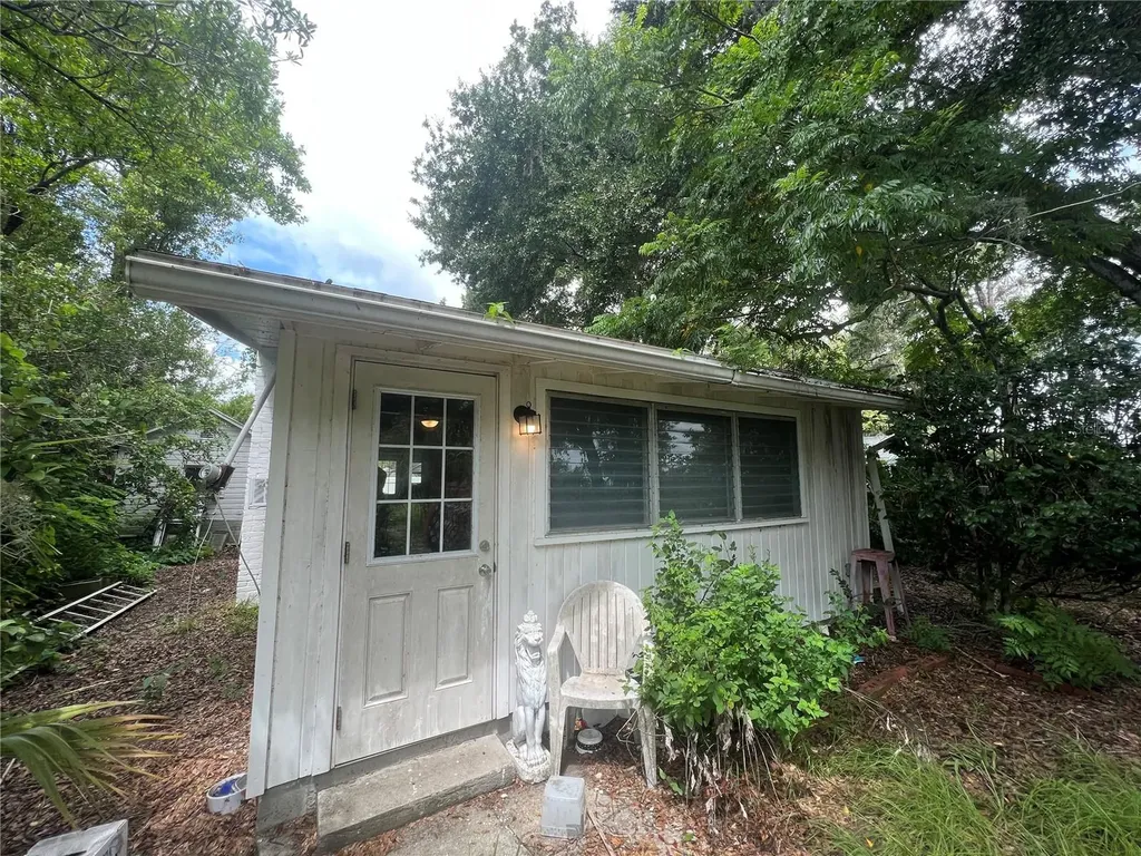 5117 8th Street Zephyrhills FL 33542