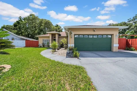 8706 N Temple Avenue Tampa FL 33617