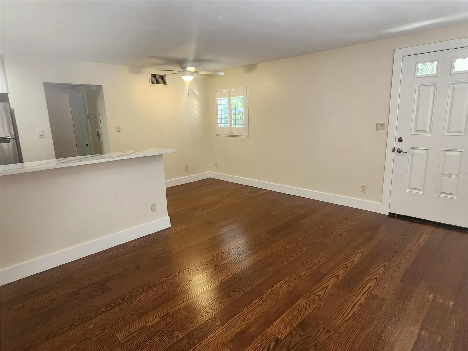 565 Golden Gate Point Sarasota FL 34236