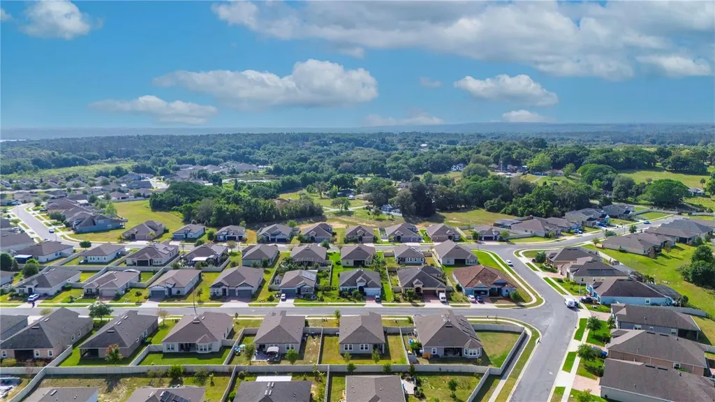 245 Messina Place Howey In The Hills FL 34737