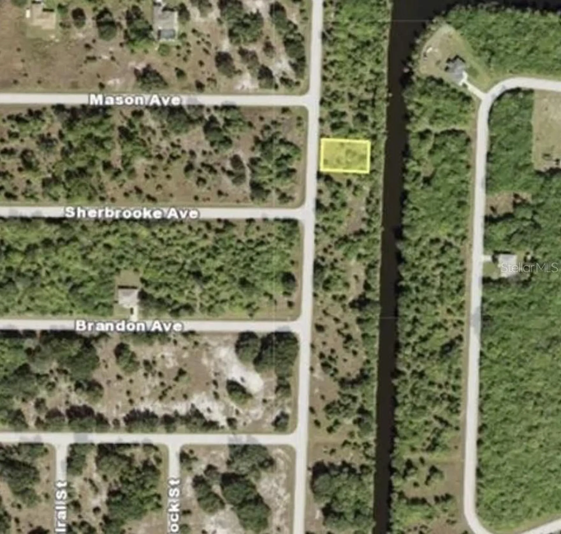 318 Salisbury Street Port Charlotte FL 33954