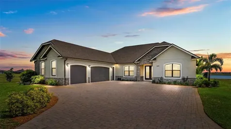 525 Pond Cypress Court Auburndale FL 33823