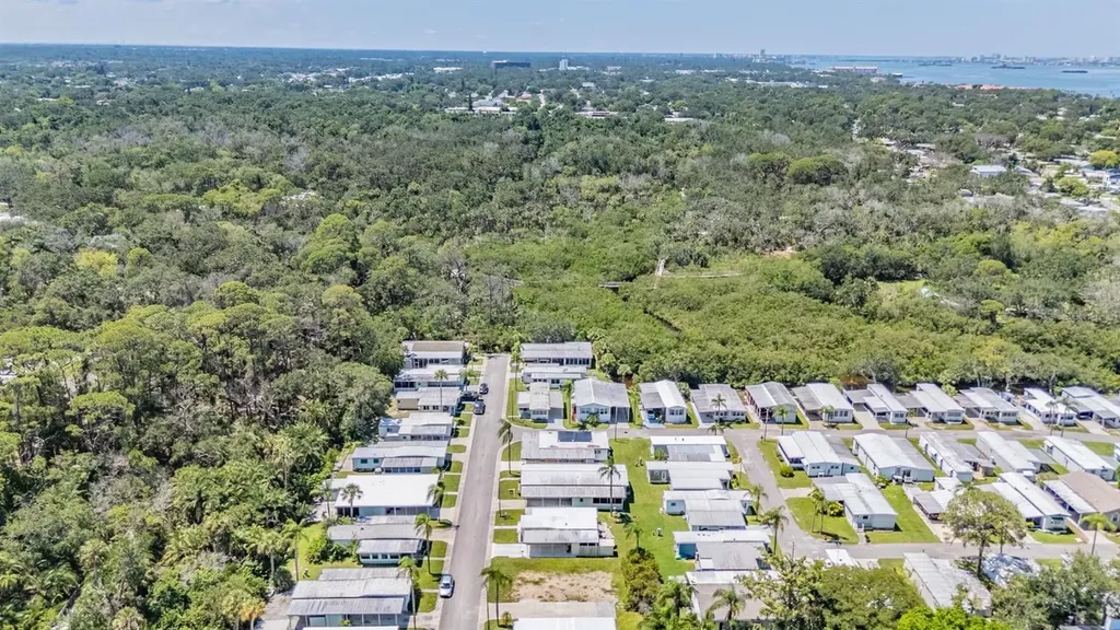 605 Michigan Boulevard Dunedin FL 34698