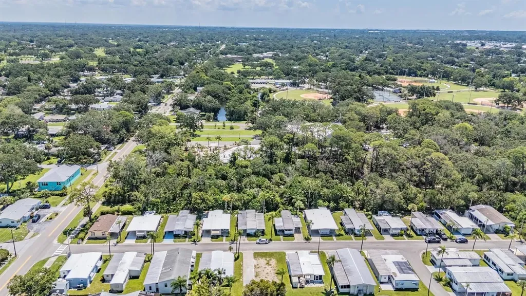 605 Michigan Boulevard Dunedin FL 34698