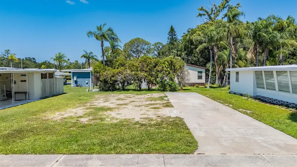 605 Michigan Boulevard Dunedin FL 34698