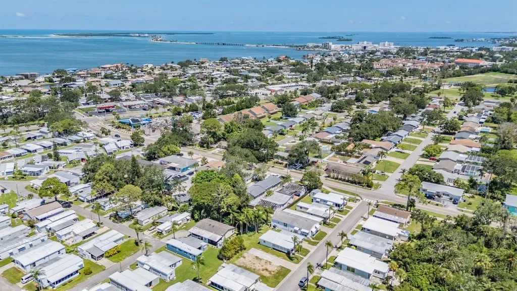 605 Michigan Boulevard Dunedin FL 34698