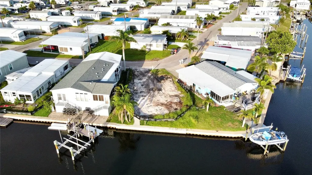 314 Bahama Drive Palmetto FL 34221