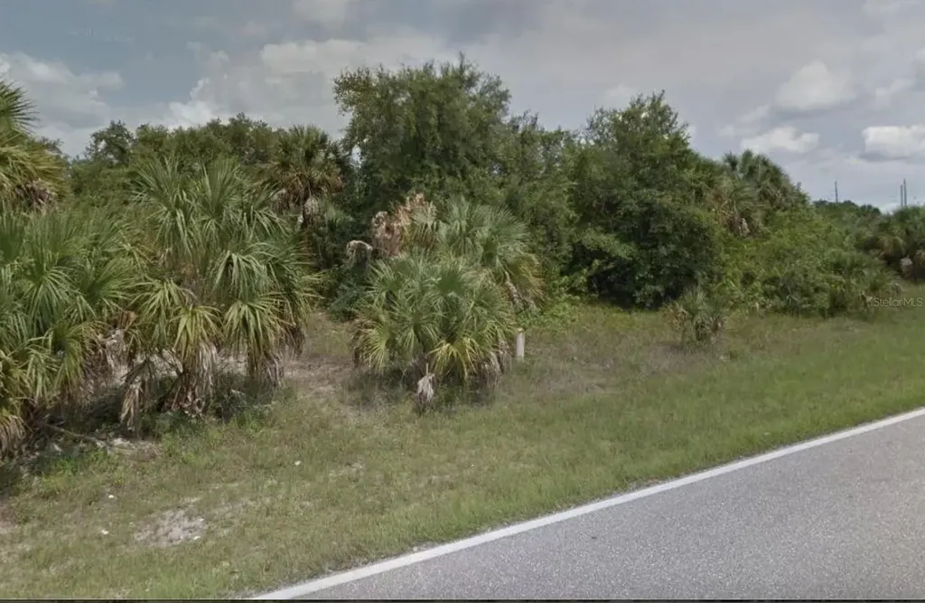 512 Prineville Street Port Charlotte FL 33954