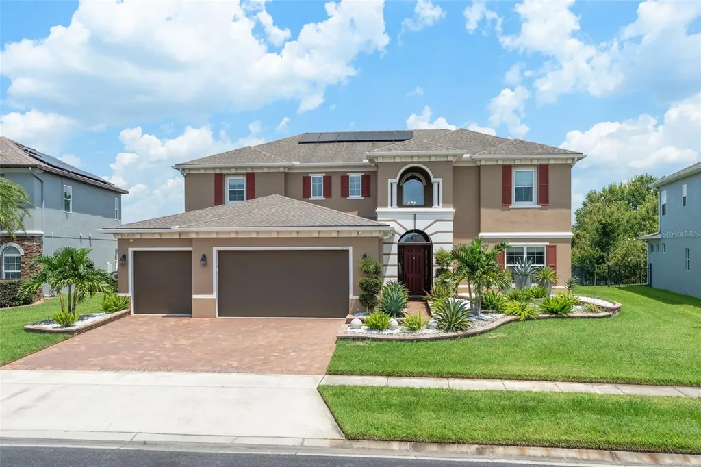 2793 Autumn Breeze Way Kissimmee FL 34744