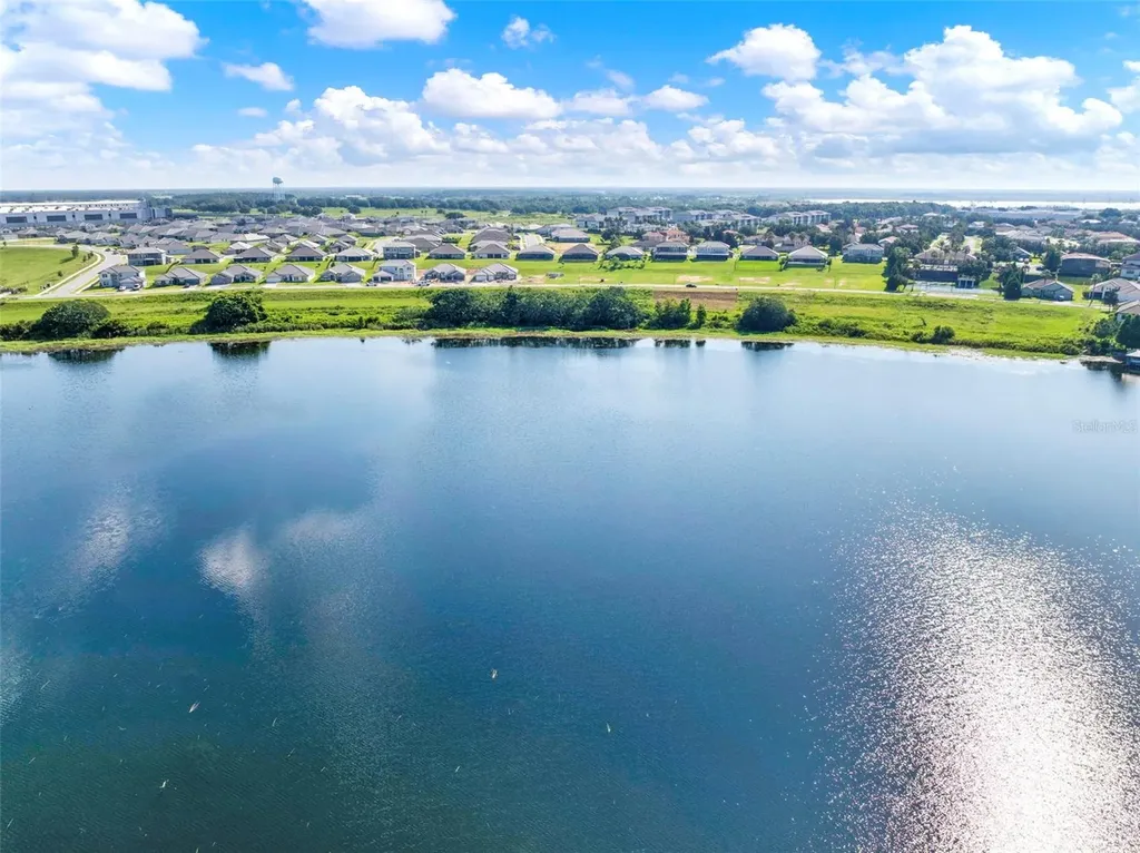 4283 Juliana Lake Drive Auburndale FL 33823