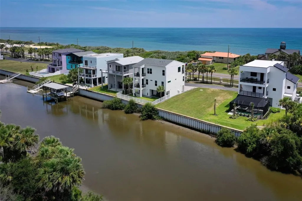 3538 N Ocean Shore Boulevard Palm Coast FL 32137