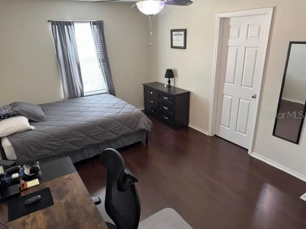 8723 Turnstone Haven Place Tampa FL 33619