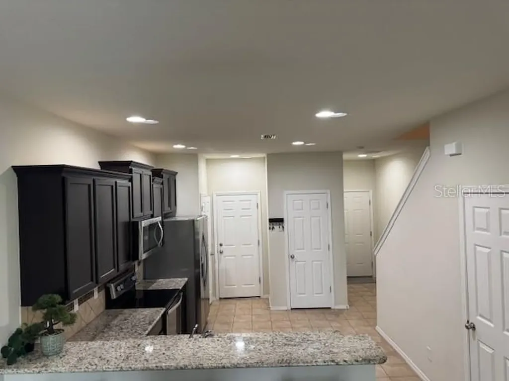 8723 Turnstone Haven Place Tampa FL 33619