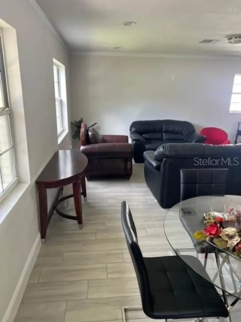 4306 W La Salle Street Tampa FL 33607