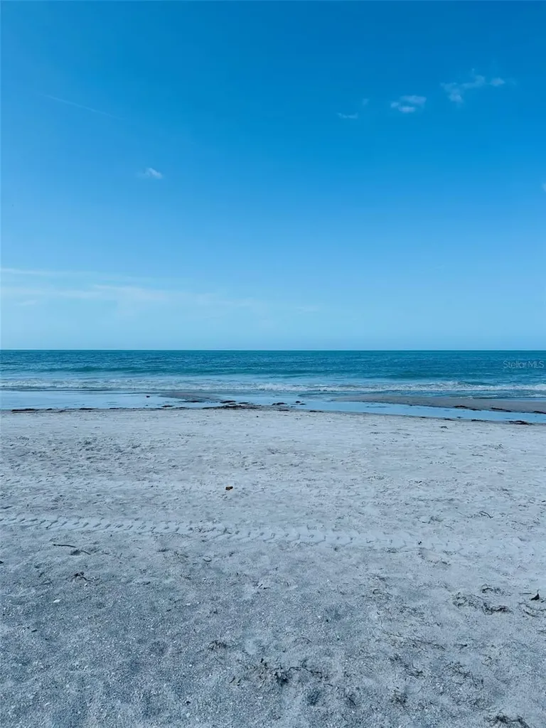 18218 Sunset Boulevard St Petersburg FL 33708