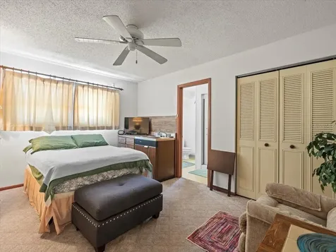 18218 Sunset Boulevard St Petersburg FL 33708