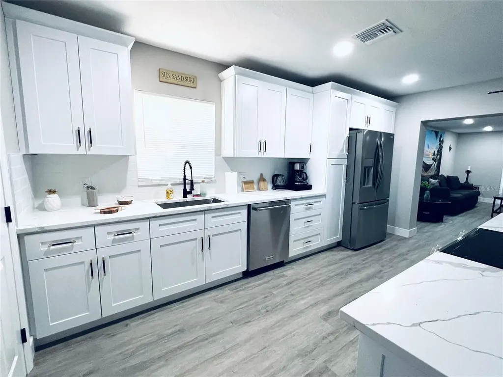 10341 Kumquat Lane Seminole FL 33772