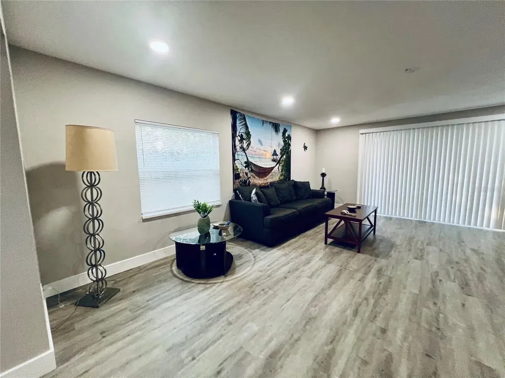 10341 Kumquat Lane Seminole FL 33772