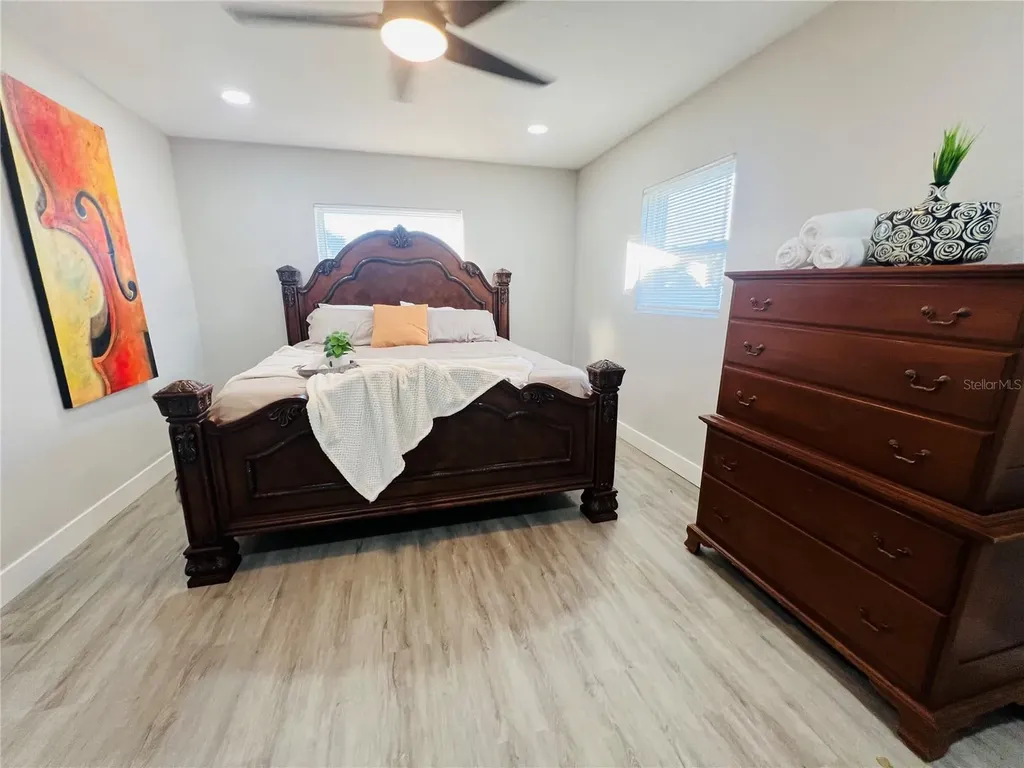 10341 Kumquat Lane Seminole FL 33772