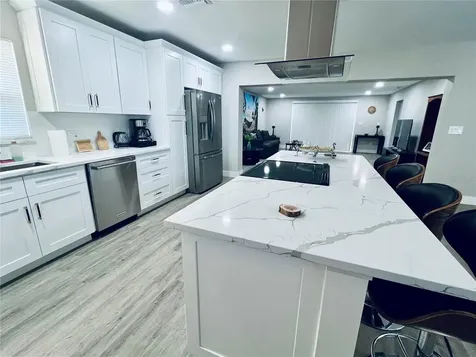 10341 Kumquat Lane Seminole FL 33772