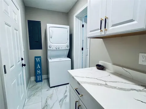 10341 Kumquat Lane Seminole FL 33772
