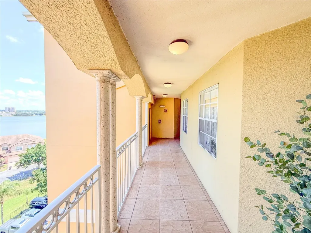 8755 The Esplanade Orlando FL 32836