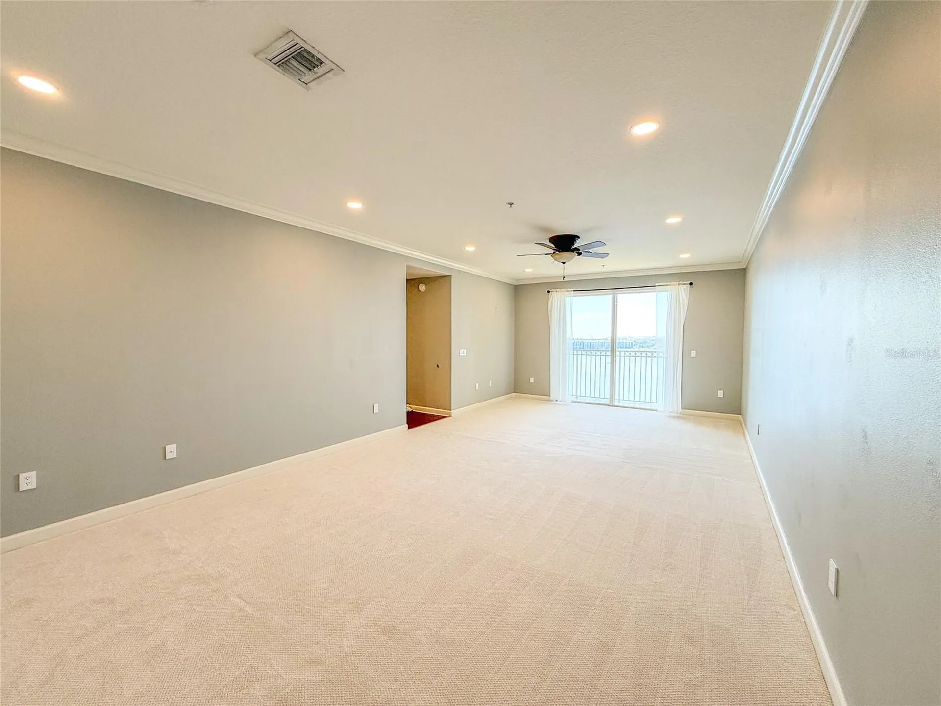 8755 The Esplanade Orlando FL 32836