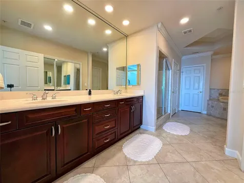 8755 The Esplanade Orlando FL 32836