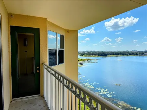 8755 The Esplanade Orlando FL 32836