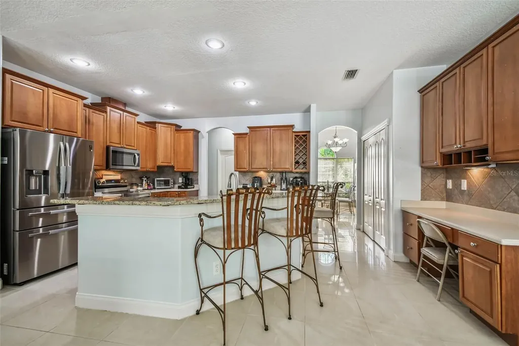 10526 Greencrest Drive Tampa FL 33626