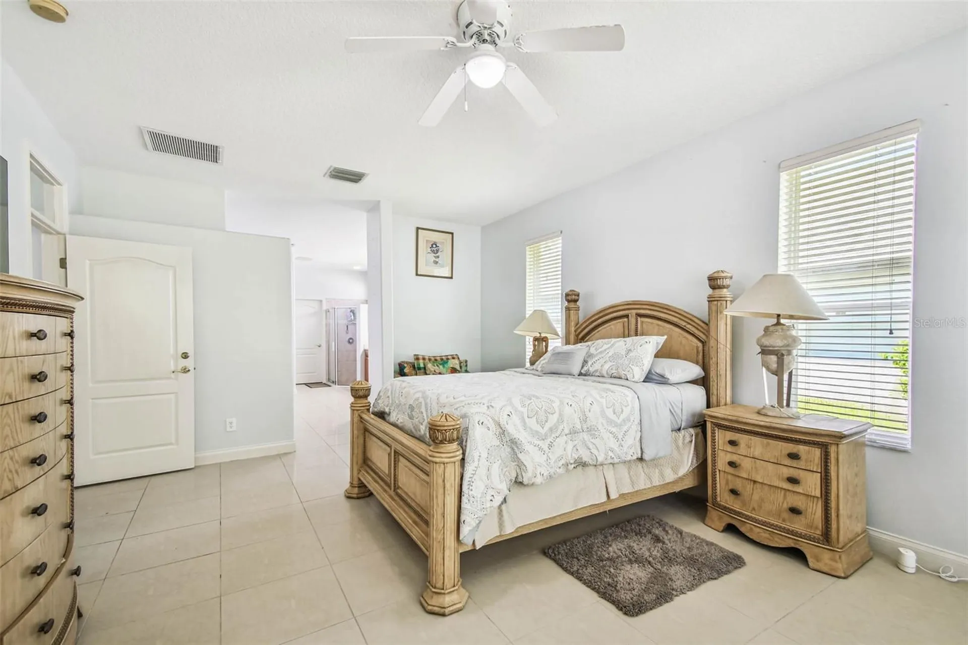10526 Greencrest Drive Tampa FL 33626