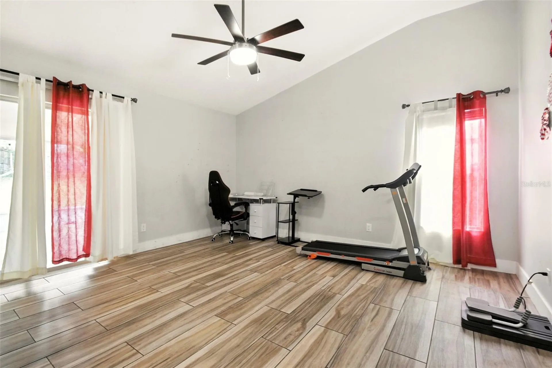 6084 Brookhill Circle Orlando FL 32810