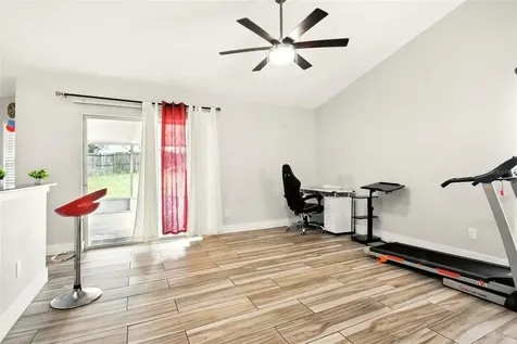 6084 Brookhill Circle Orlando FL 32810
