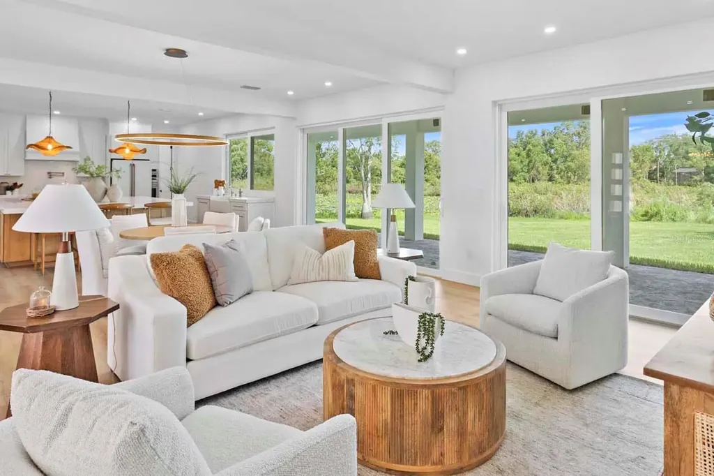 2202 Newberger Road Lutz FL 33549