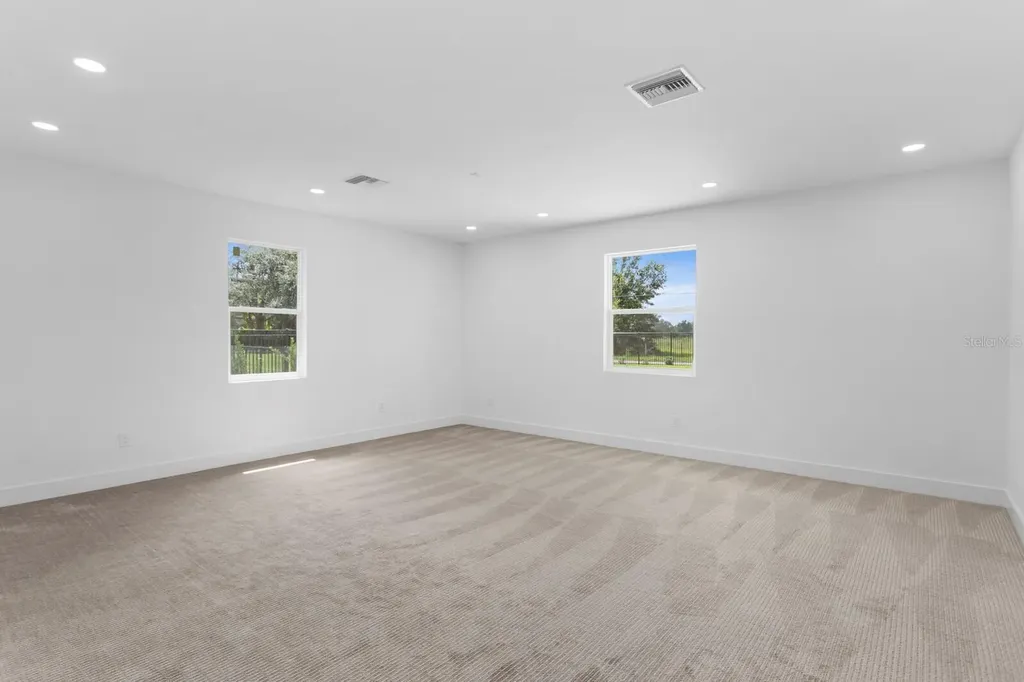 2202 Newberger Road Lutz FL 33549