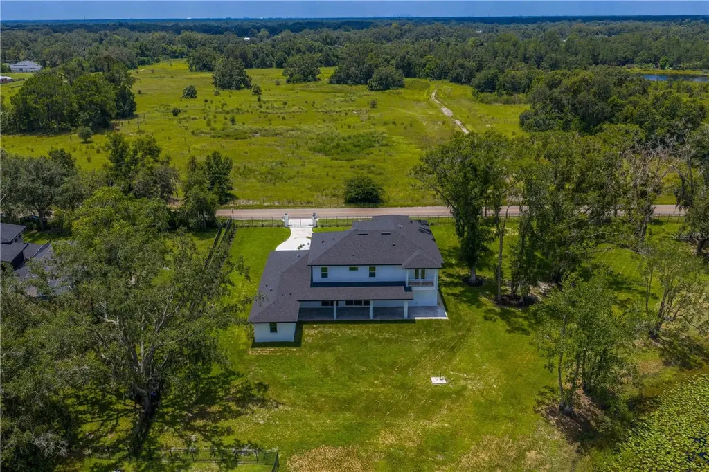 2202 Newberger Road Lutz FL 33549